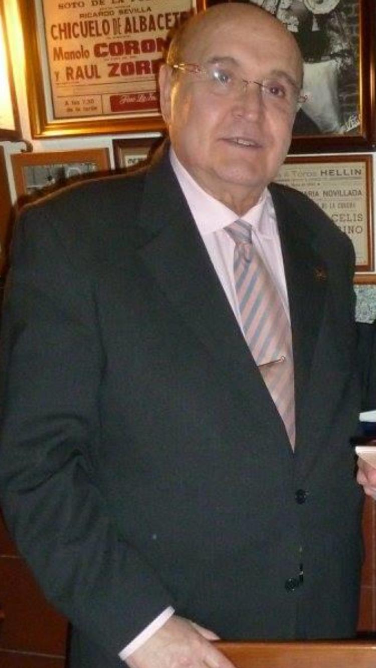 Manuel Escribano, presidente fundador Tertulia Los Sabios del Toreo